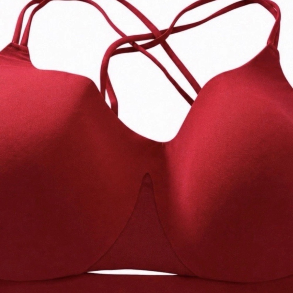 Victoria's Secret Red Double-Strap Seamless Sports Bra - Picture 5 of 8